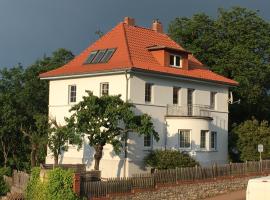 Ferienwohnung im Blauen Haus, apartment in Bad Suderode
