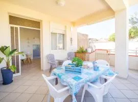 Beautiful Apartment In Porto Palo Est With 3 Bedrooms And Wifi