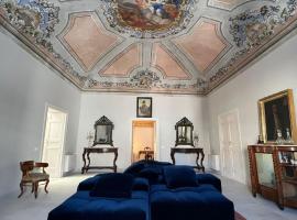 Palazzo Triolo - Dimora di Charme, alquiler vacacional en Corleone