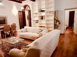 La Piccola Atene Agorà Centro Storico Pietrasanta