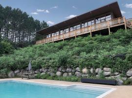 Le Grand Chalet by Rendez-Vous Mont-Tremblant, hotelli Mont-Tremblantissa