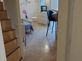 Super Studio meublé avec piscine partagée