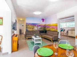 VILLA PROVENCE-SPA&BBQ CENTRE AU CALME- JARDIN - TERRASSES