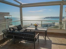 Top penthouse view akko, διαμέρισμα σε Άκρα