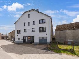 Cozy holiday home in Gedinne in the heart of the Ardennes, hotel u gradu Gedinne