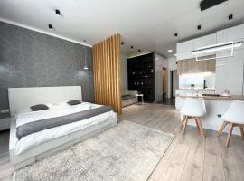 VIP-апартаменты в элитной новостройке., khách sạn ở Pavlodar