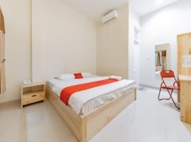 RedDoorz Syariah near DPRD Kabupaten Subang – hotel w mieście Subang
