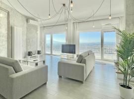 Super panoramic new apartment in Casertavecchia, hotel med parkering i Caserta