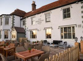 Berkshire Arms by Chef & Brewer Collection, three-star hotel in Midgham
