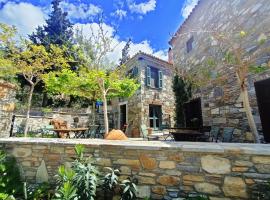 Puli Stone Houses, hotel cerca de Heraclea, Doğanbey