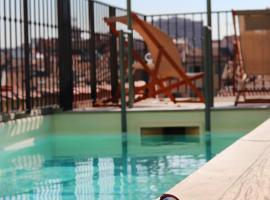 L'Eautel Toulon Centre Port – hotel w mieście Tulon