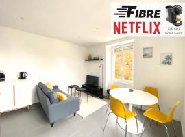 Magnifique T2 40m2 lumineux, moderne et rénové avec fibre, hotel with parking in Belfort