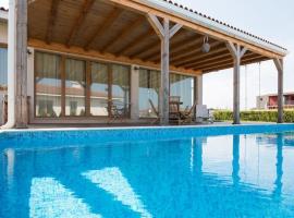 Villa Shelly whith private pool, хотел в Лозенец