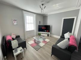 Edith Haven Tynemouth Fabulous Coastal Holiday Home with Free OnStreet Parking, pet-friendly hotel in Tynemouth