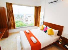 Keerthis Royal Suites Kempegowda International Airport, hotel in Yelahanka