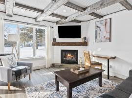 Collingwood Chalet Near Blue Mountain Slopes 39B, отель, где разрешено размещение с домашними животными в городе Коллингвуд