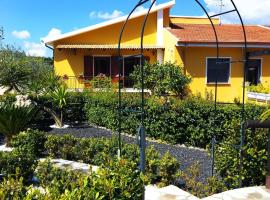 Le fresie, holiday rental in Cossoine
