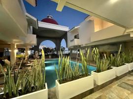 Suites Las Palmas, hotel in San José del Cabo