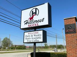 Hillcrist Motel, hotel com estacionamento em Aurora