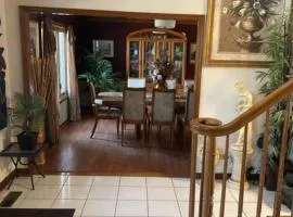 Quiet and spacious Room1