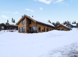 Beautiful Home In Rauland With Sauna, Wifi And 4 Bedrooms, hotell på Rauland