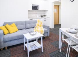 Stay to Stay Apartments - võtmeta sissepääs, apartment in Tartu