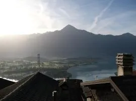 Appartamenti Montemezzo Le Case in Pietra La Torretta