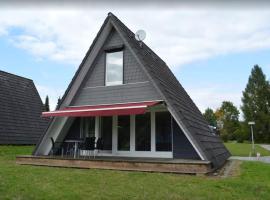 Ferienhaus in Waldkatzenbach modern & renoviert: Waldbrunn şehrinde bir otel