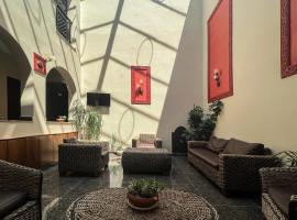 ADG Luxurious Apartments, hotel i Leptokaryá