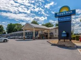 Travelodge by Wyndham Charles Town - Harpers Ferry