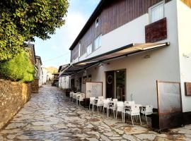 CASA CINES, B&B in Lugo