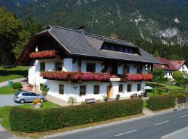 Gästehaus Lindermuth, hotell i Presseggersee