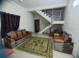 My Nest - Best Homestay for Peaceful Stay with Comfort, hotel v destinaci Bhuj