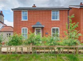 Cobblers, holiday home in Theberton