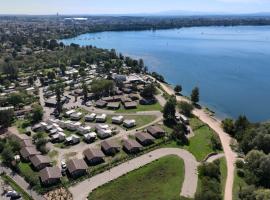 Lodge Hôtel & Spa Les Voiles du Grand Large, rezort v destinaci Meyzieu