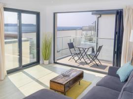 12 Putsborough - Luxury Apartment at Byron Woolacombe, only 4 minute walk to Woolacombe Beach!, appartement à Woolacombe