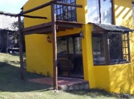 Pe&ntilde;a de Horeb, hotel con alberca en Villa Serrana