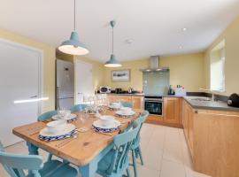 West Barn Cottage, vacation home in Aldringham