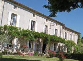 Au Ruisseau de Rose, hotel in Saint-Jean-du-Gard