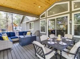 Spacious Lakeside Vacation Rental with Fire Pit