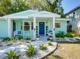 Dreamy Palm Harbor Cottage, Steps to Crystal Beach