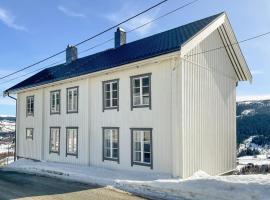 Stunning Home In len With Kitchen、Ålenのホテル