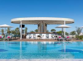 W Residences Algarve, hotel near Oceânico O'Connor Jnr. Golf Course, Albufeira