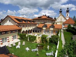 Residenz Heinz Winkler, hotel in Aschau im Chiemgau