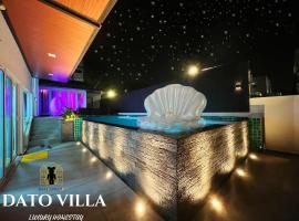 Dato Villa Luxury Homestay 12min to Jonker Street 26pax Private Pool, orlofshús/-íbúð í Melaka