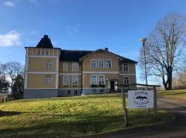 Hunnebergs Gård Hostel & Camping