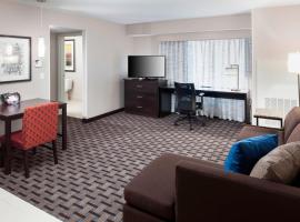 Residence Inn by Marriott Dallas Plano/Richardson, отель в Плейно, рядом находится Historic Downtown Plano