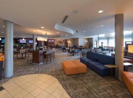 Courtyard by Marriott Canton, accessible hotel in North Canton