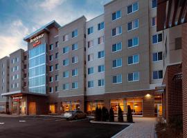 Residence Inn by Marriott Secaucus Meadowlands, hotel with pools in Secaucus