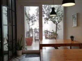 Lisbon Poets Inn